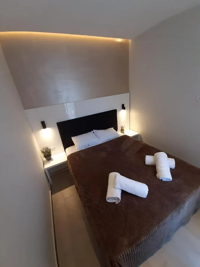 Grand Agia Triada Aparthotel