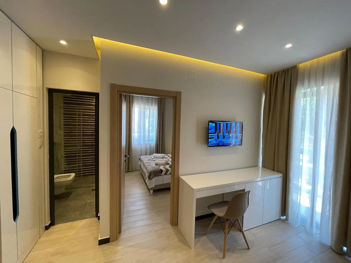 Aparthotel Grand Agia Triada Řecko