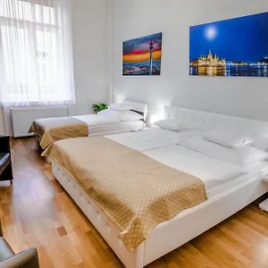 Anabelle Bed And 4*, Budapeşte Macaristan